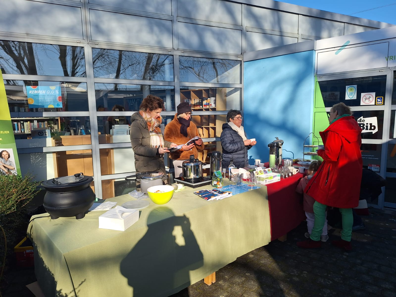 Proeversstand aan de bib