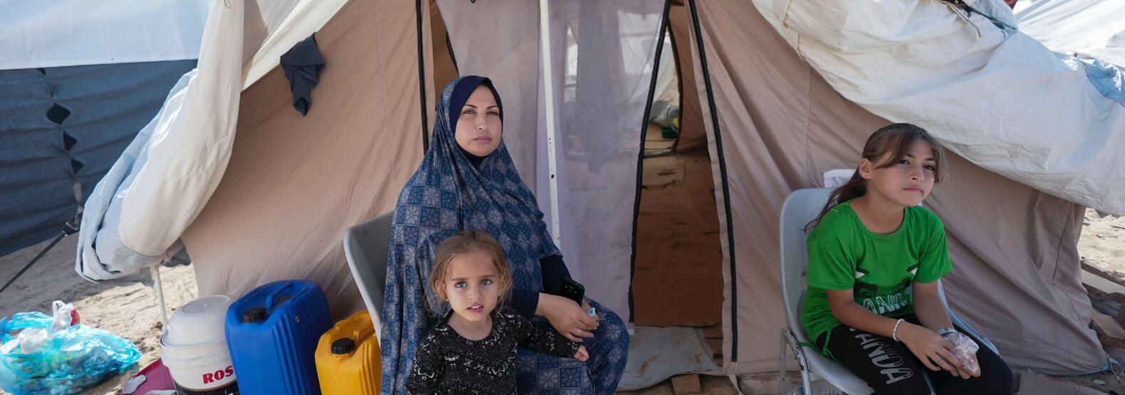 tent_camp_in_khan_younis