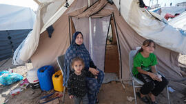 tent_camp_in_khan_younis